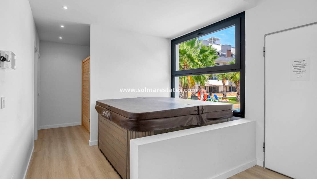 2 bedroom Apartment for sale in Los Altos with pool - € 329,000 (Ref: 9263341)