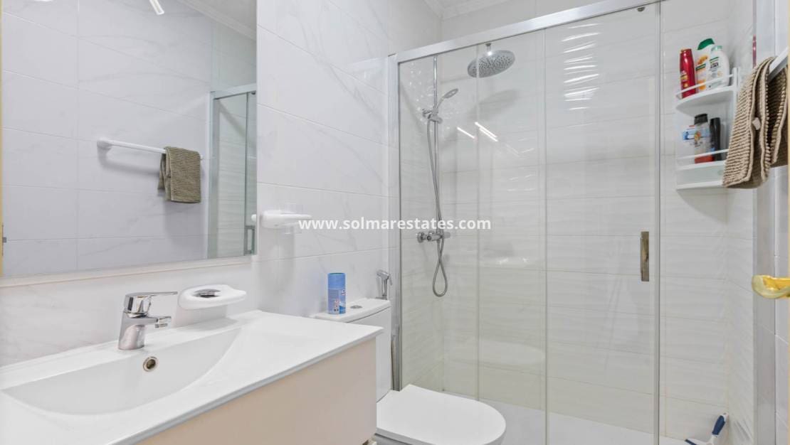 2 bedroom Apartment for sale in El Chaparral with pool - € 140,000 (Ref: 9263344)