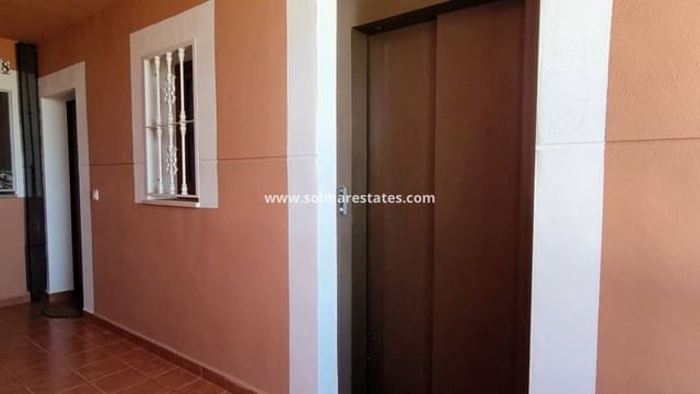 2 Zimmer Apartment zu verkaufen in Villamartin, Orihuela mit Pool - 165.000 € (Ref: 9267582)