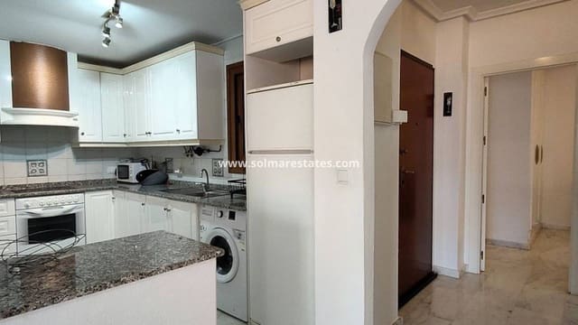 2 Zimmer Apartment zu verkaufen in Villamartin, Orihuela mit Pool - 165.000 € (Ref: 9267582)