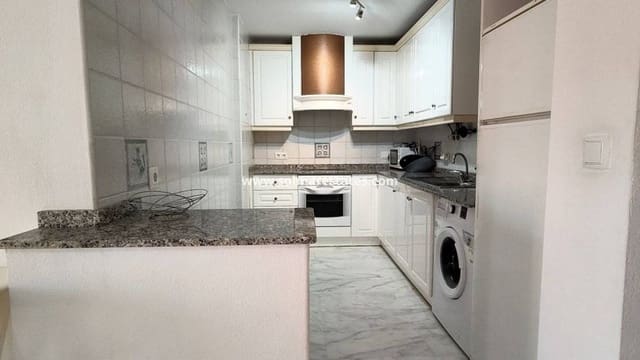 2 Zimmer Apartment zu verkaufen in Villamartin, Orihuela mit Pool - 165.000 € (Ref: 9267582)