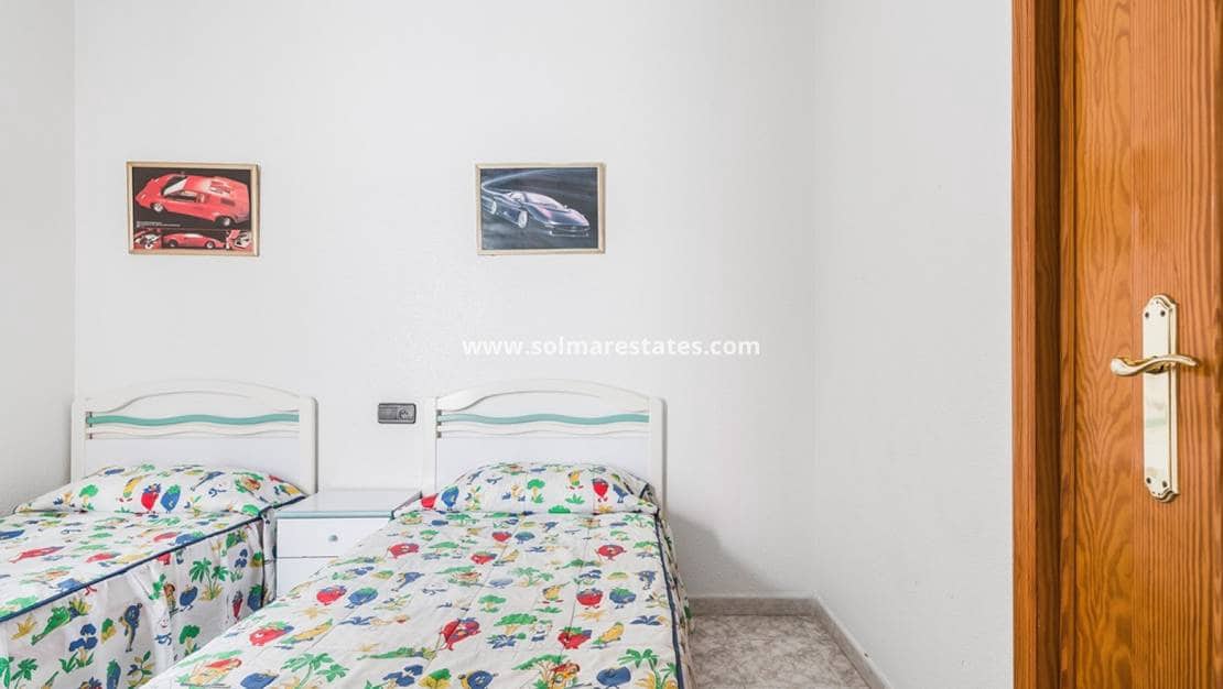 2 slaapkamer Huis te koop in Playa Flamenca met zwembad - € 199.000 (Ref: 9267699)