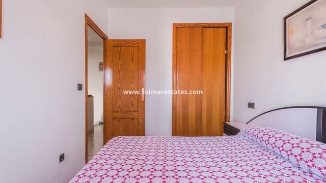 2 slaapkamer Huis te koop in Playa Flamenca, Orihuela met zwembad - € 199.000 (Ref: 9267699)