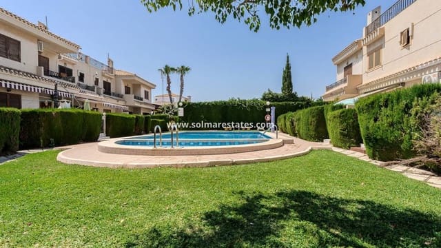 2 slaapkamer Huis te koop in Playa Flamenca, Orihuela met zwembad - € 199.000 (Ref: 9267699)