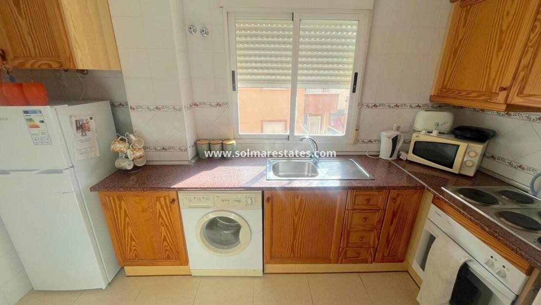 2 slaapkamer Appartement te koop in Algorfa met zwembad - € 109.999 (Ref: 9270246)