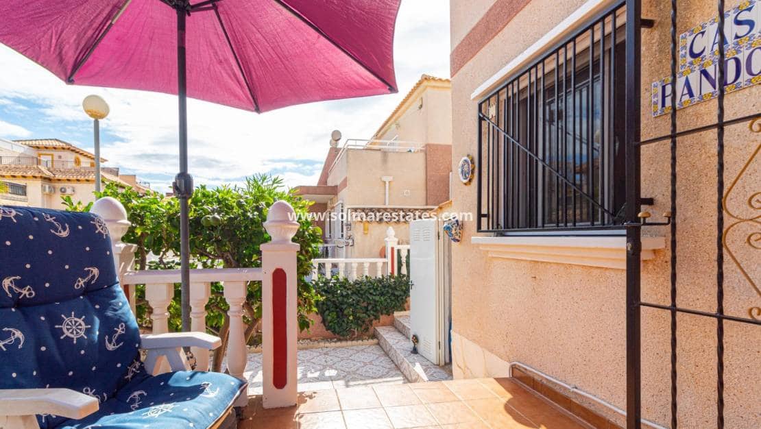 3 soverom Hus til salgs i Cabo Roig med svømmebasseng - € 219 000 (Ref: 9273077)