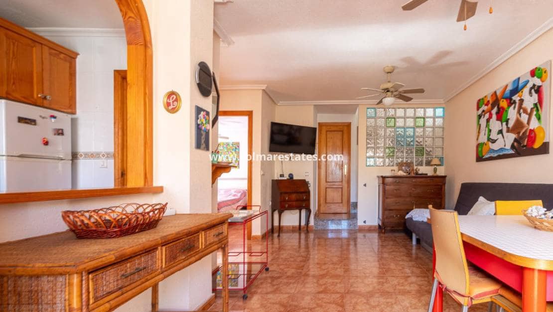 3 soverom Hus til salgs i Cabo Roig med svømmebasseng - € 219 000 (Ref: 9273077)