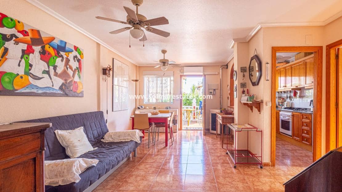 3 soverom Hus til salgs i Cabo Roig med svømmebasseng - € 219 000 (Ref: 9273077)