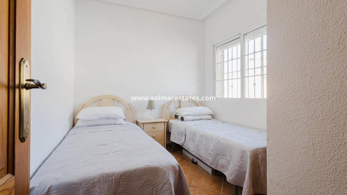 3 soverom Villa til salgs i Lo Crispin med svømmebasseng - € 249 900 (Ref: 9274138)