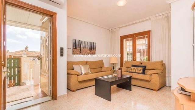 3 slaapkamer Huis te koop in Playa Flamenca, Orihuela met zwembad - € 239.000 (Ref: 9274139)