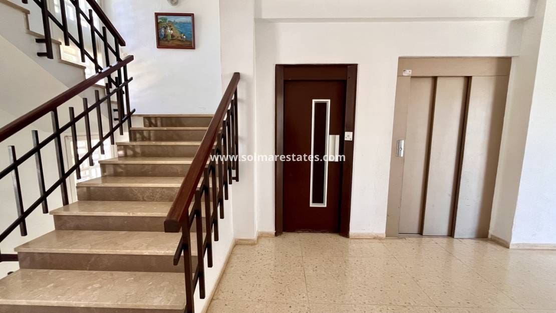 1 soverom Leilighet til salgs i La Zenia - € 150 000 (Ref: 9278472)