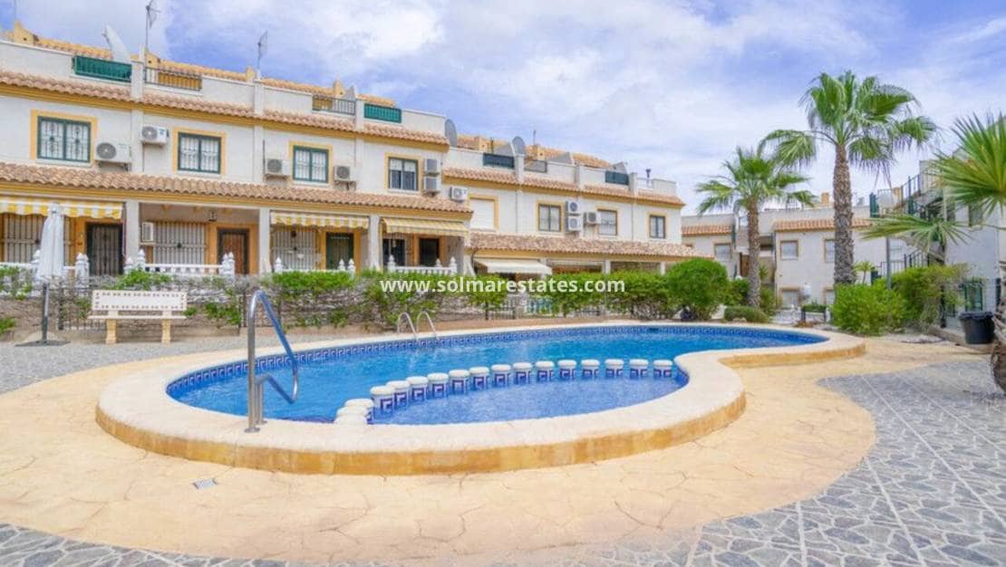 2 slaapkamer Halfvrijstaande villa te koop in Algorfa met zwembad - € 159.995 (Ref: 9279612)