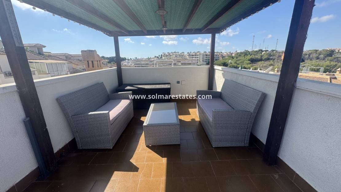 4 slaapkamer Villa te koop in Villamartin met zwembad - € 379.000 (Ref: 9289343)