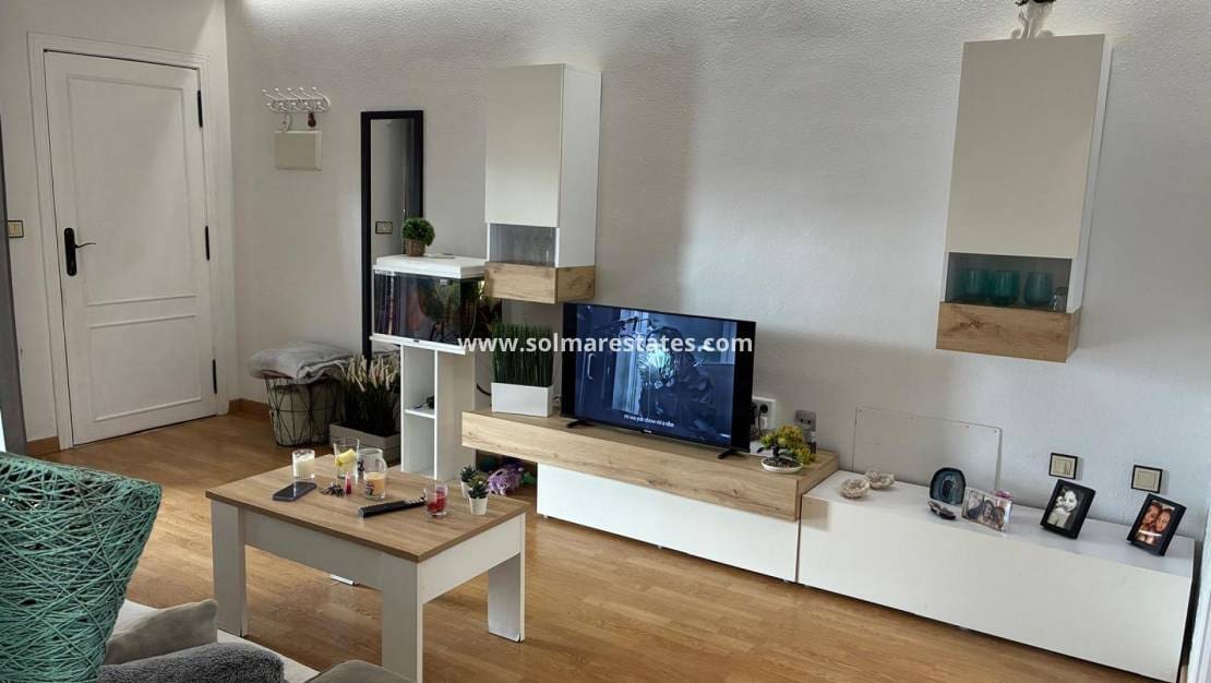 2 chambre Appartement à vendre à Los Montesinos avec piscine - 124 950 € (Ref: 9289646)