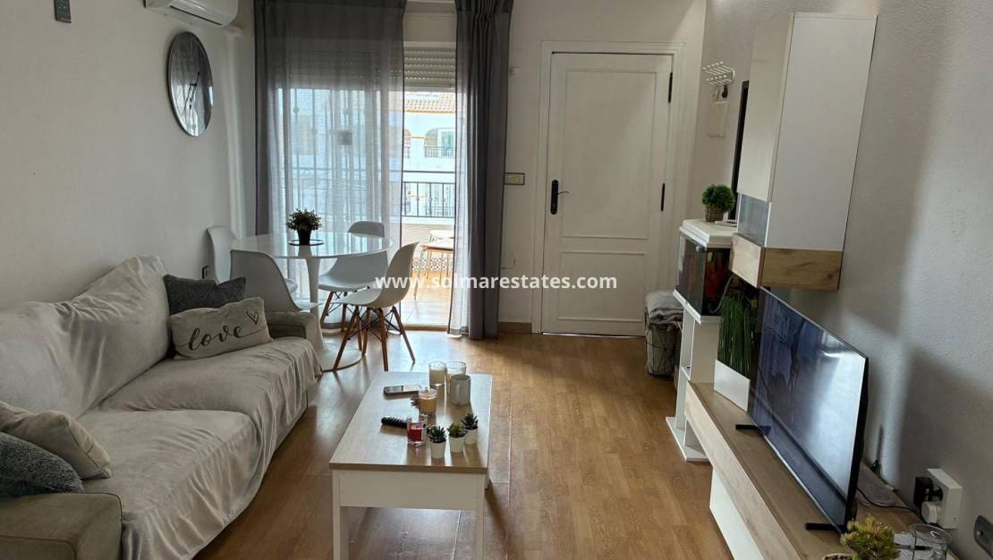 2 chambre Appartement à vendre à Los Montesinos avec piscine - 124 950 € (Ref: 9289646)