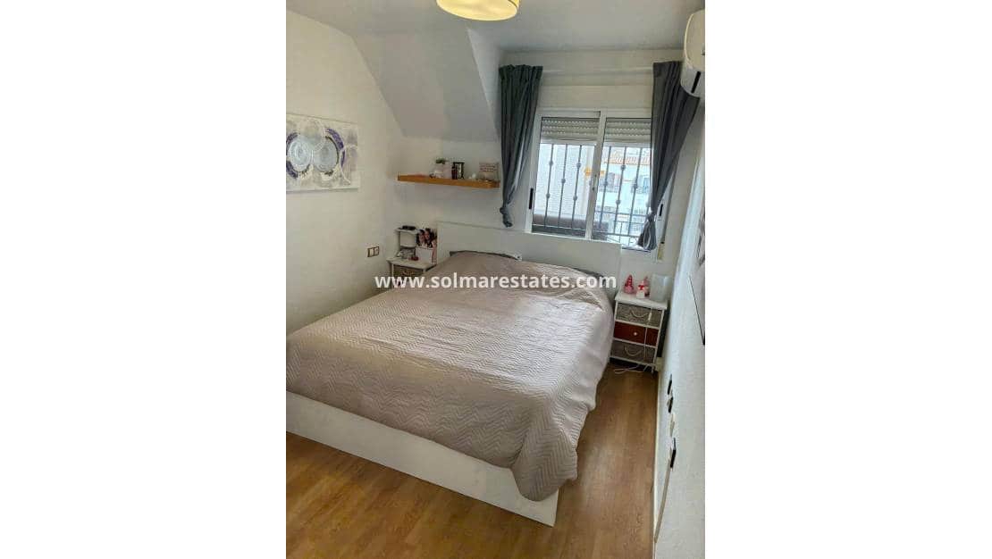 2 chambre Appartement à vendre à Los Montesinos avec piscine - 124 950 € (Ref: 9289646)