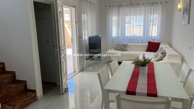 2 chambre Villa/Maison à vendre à Playa Flamenca, Orihuela avec piscine - 240 000 € (Ref: 9293286)