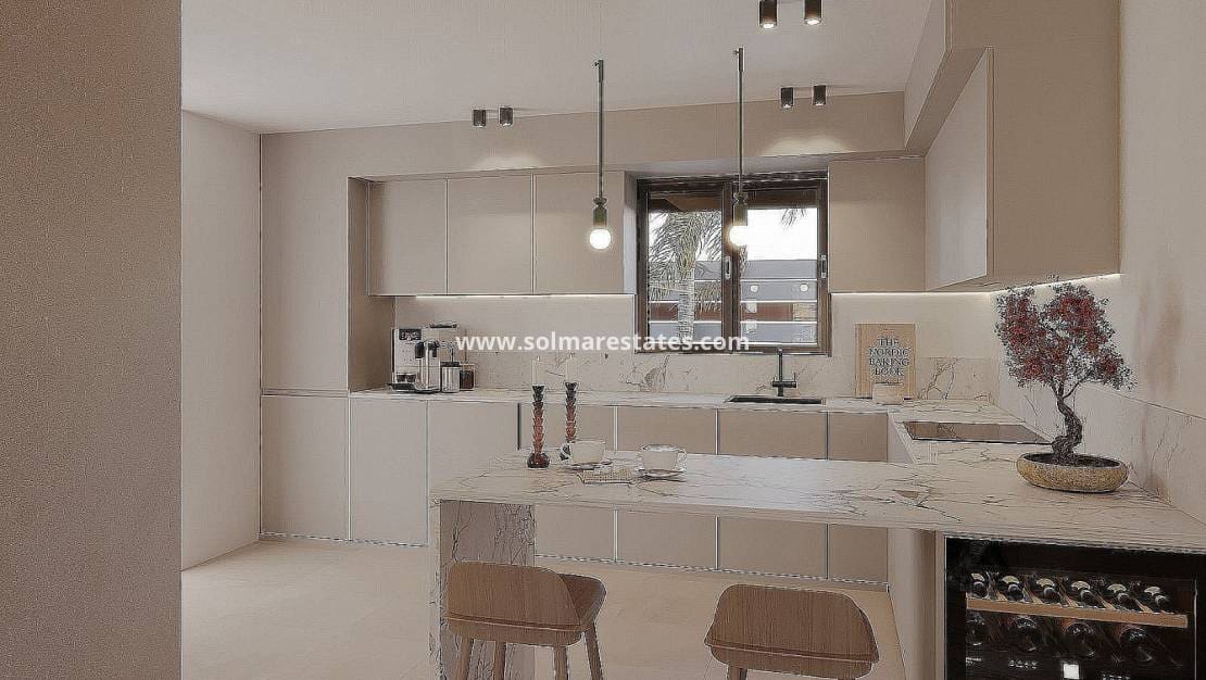 3 soveværelse Semi-Rækkehus til salg i La Romana med swimmingpool - € 269.995 (Ref: 9301532)