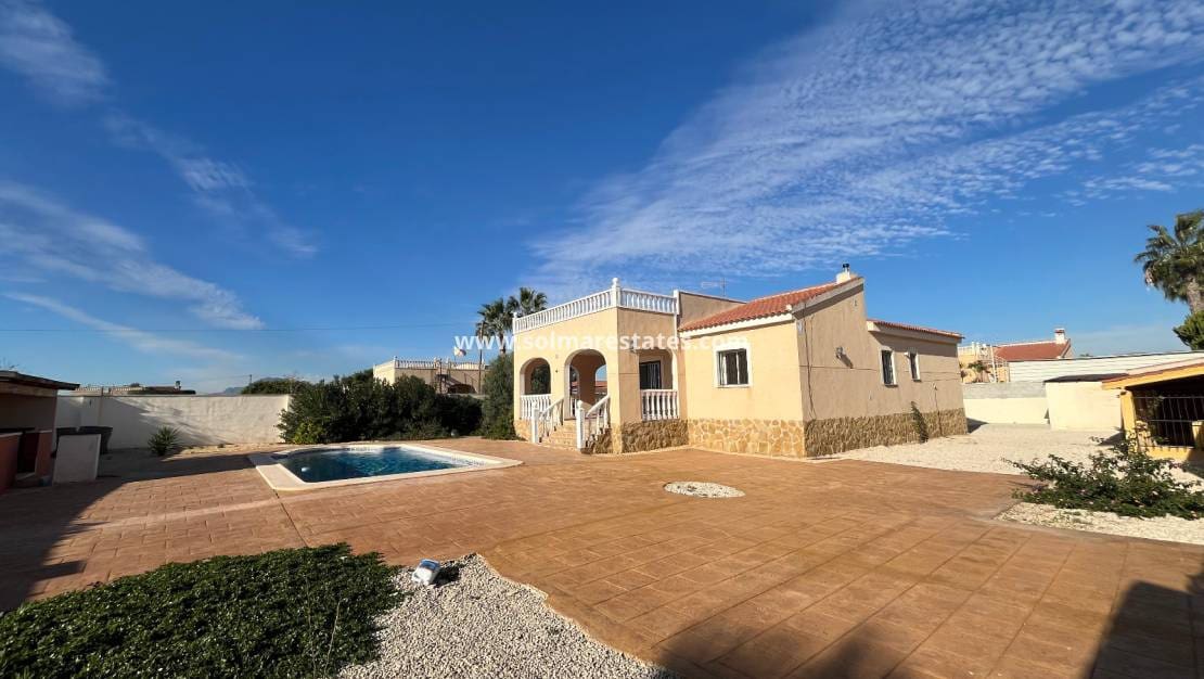 3 soverom Villa til salgs i Catral med svømmebasseng - € 285 000 (Ref: 9301533)
