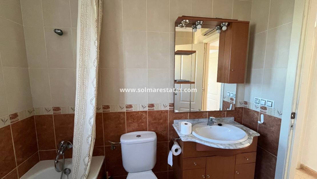 3 soverom Villa til salgs i Catral med svømmebasseng - € 285 000 (Ref: 9301533)