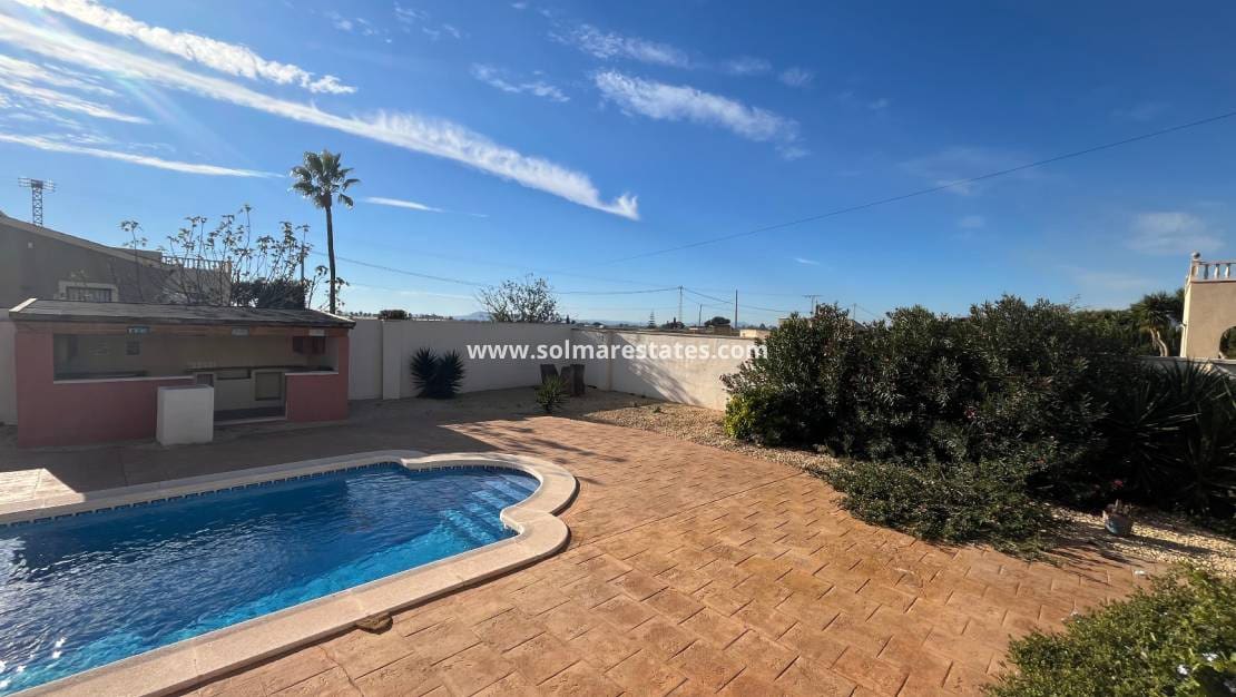 3 soverom Villa til salgs i Catral med svømmebasseng - € 285 000 (Ref: 9301533)