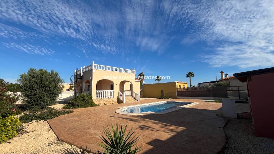 3 soverom Villa til salgs i Catral med svømmebasseng - € 285 000 (Ref: 9301533)