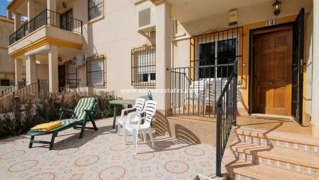 2 Zimmer Apartment zu verkaufen in Villamartin mit Pool - 125.000 € (Ref: 9306762)