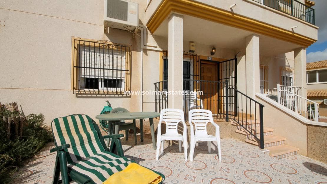 2 Zimmer Apartment zu verkaufen in Villamartin mit Pool - 125.000 € (Ref: 9306762)