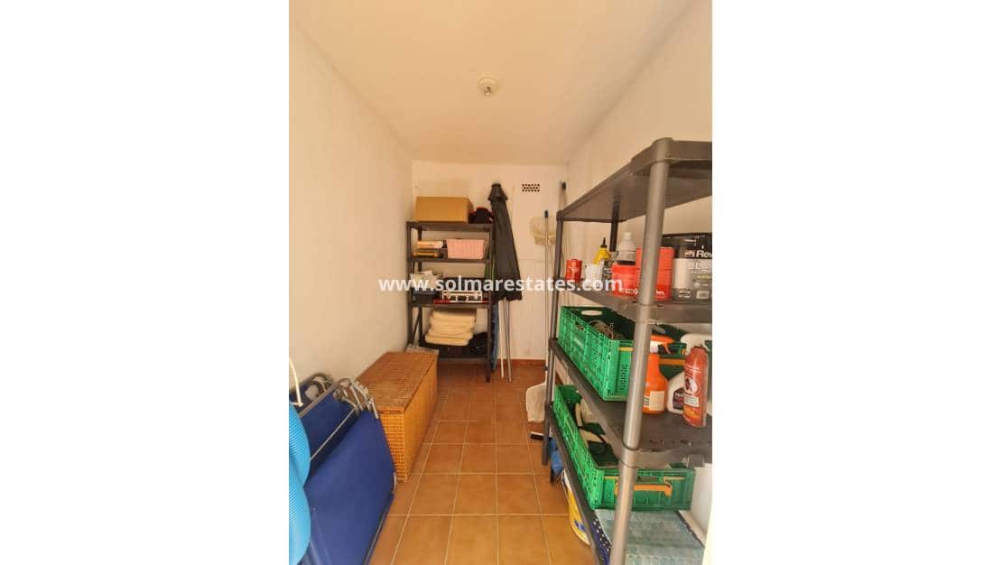 3 sovrum Villa till salu i Villamartin med pool - 479 000 € (Ref: 9306763)