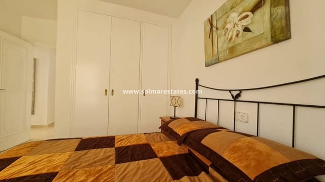 3 sovrum Villa till salu i Villamartin, Orihuela med pool - 479 000 € (Ref: 9306763)