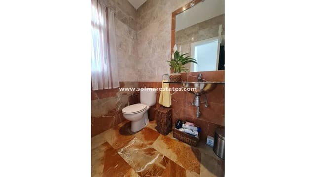 3 sovrum Villa till salu i Villamartin, Orihuela med pool - 479 000 € (Ref: 9306763)