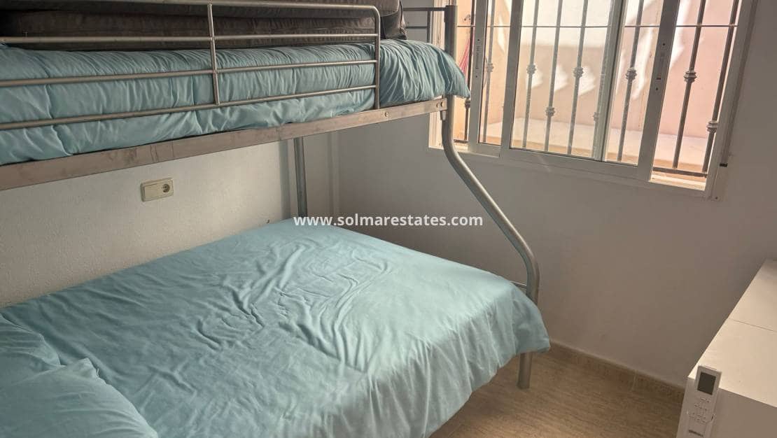 2 chambre Bungalow à vendre à Algorfa avec piscine - 150 000 € (Ref: 9309031)