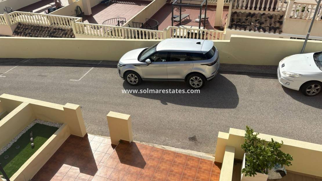 2 chambre Bungalow à vendre à Algorfa avec piscine - 150 000 € (Ref: 9309031)