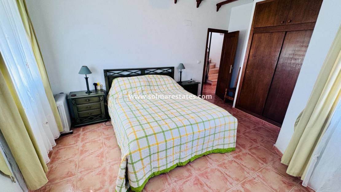 3 bedroom Semi-detached Villa for sale in Algorfa with pool - € 169,950 (Ref: 9311546)