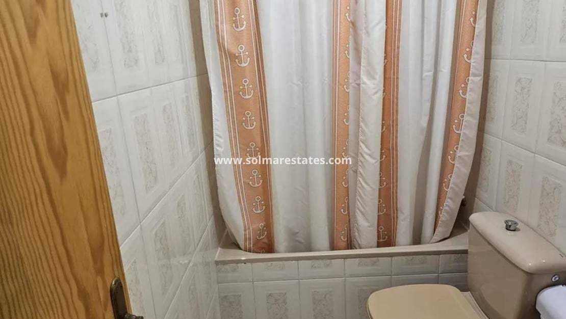 3 Zimmer Bungalow zu verkaufen in Los Altos mit Pool - 140.000 € (Ref: 9314291)