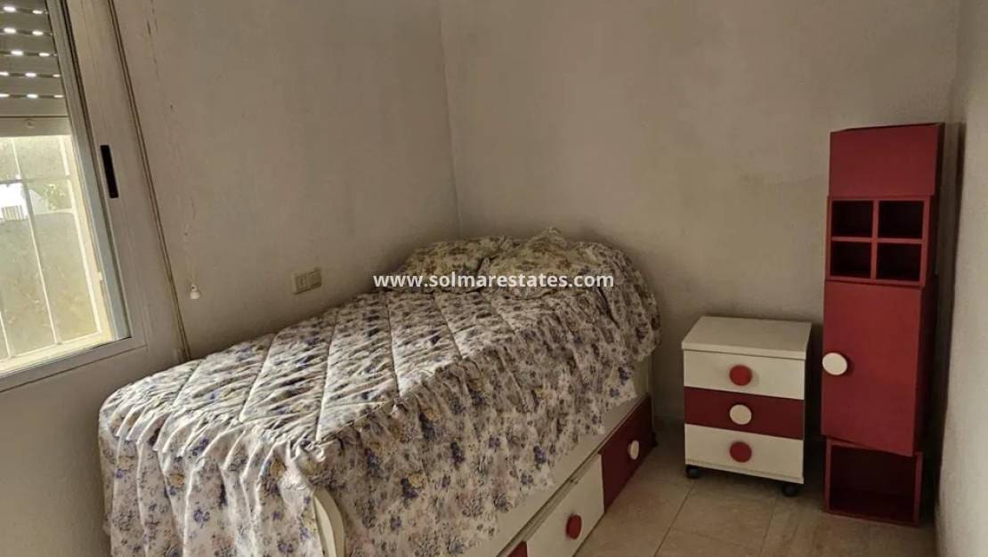 3 Zimmer Bungalow zu verkaufen in Los Altos mit Pool - 140.000 € (Ref: 9314291)