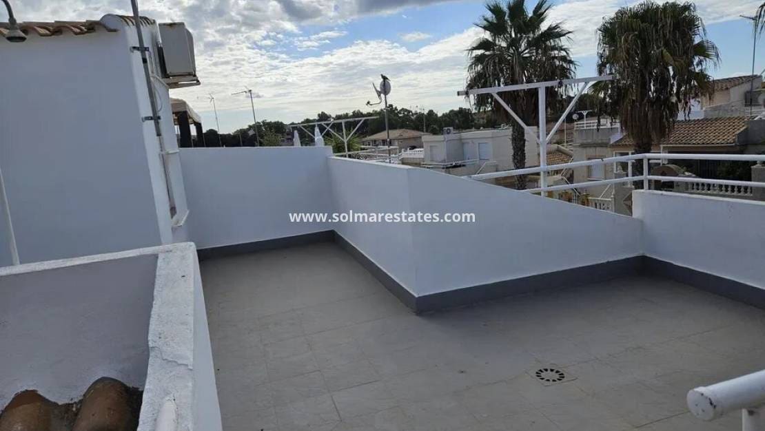 3 Zimmer Bungalow zu verkaufen in Los Altos mit Pool - 140.000 € (Ref: 9314291)