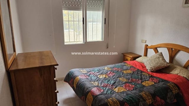 3 bedroom Bungalow for sale in Los Altos with pool - € 140,000 (Ref: 9314291)