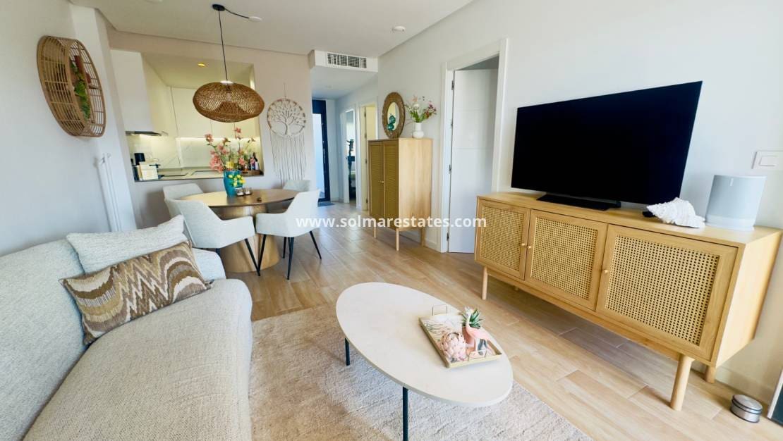 2 bedroom Apartment for sale in Los Altos with pool - € 299,000 (Ref: 9314292)