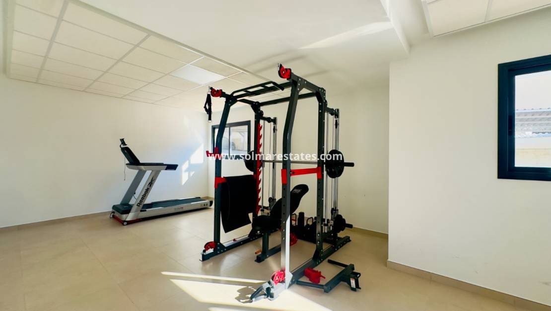 2 bedroom Apartment for sale in Los Altos with pool - € 299,000 (Ref: 9314292)