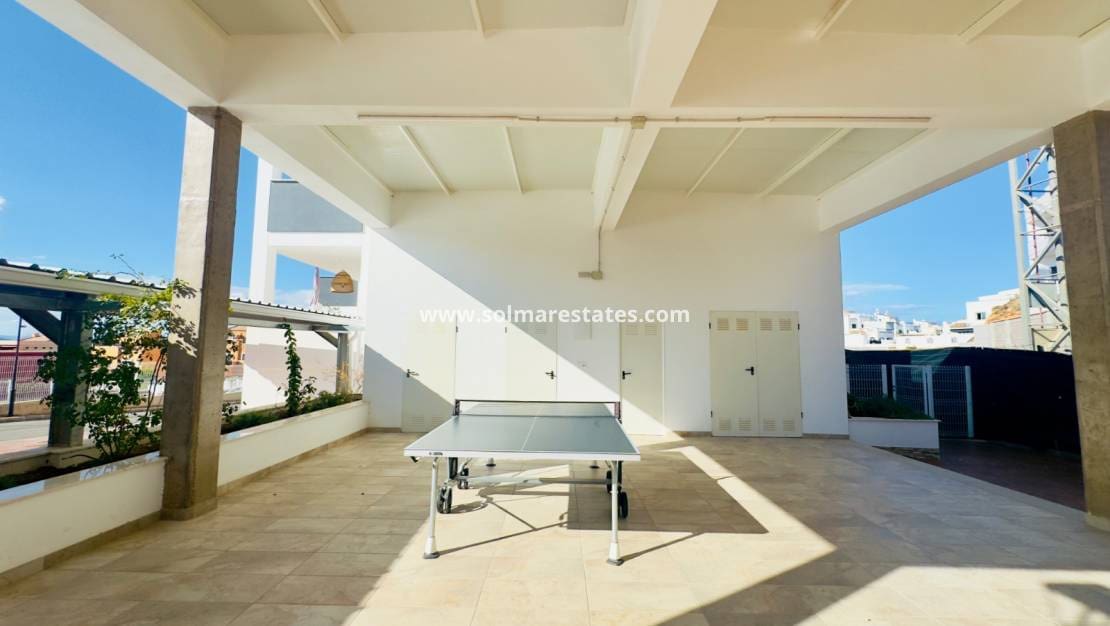2 bedroom Apartment for sale in Los Altos with pool - € 299,000 (Ref: 9314292)
