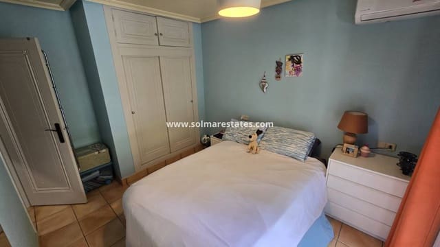 3 Zimmer Haus zu verkaufen in Villamartin, Orihuela mit Pool - 239.950 € (Ref: 9314293)