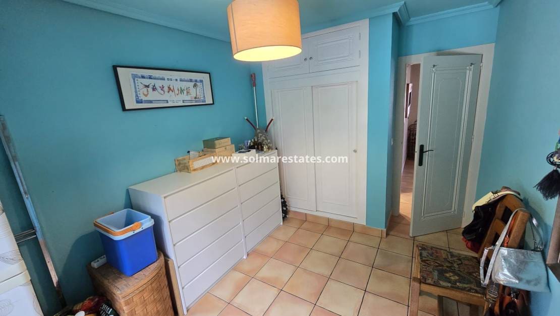 3 Zimmer Haus zu verkaufen in Villamartin mit Pool - 239.950 € (Ref: 9314293)