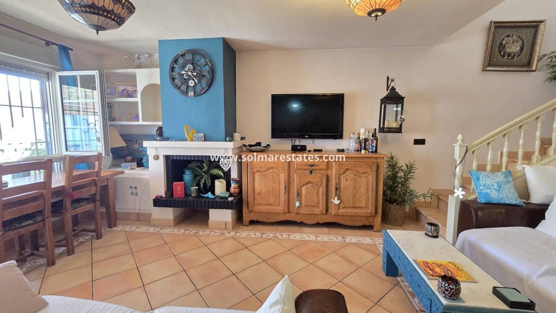 3 Zimmer Haus zu verkaufen in Villamartin mit Pool - 239.950 € (Ref: 9314293)
