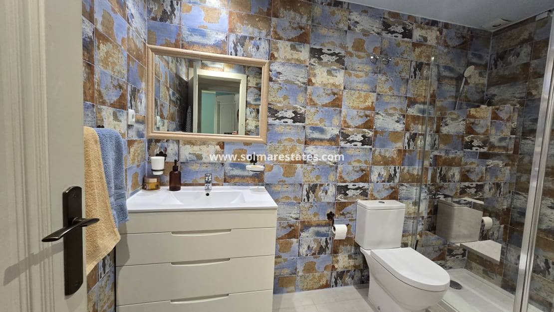 3 Zimmer Haus zu verkaufen in Villamartin mit Pool - 239.950 € (Ref: 9314293)