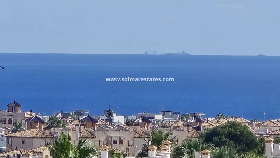 3 Zimmer Haus zu verkaufen in Villamartin mit Pool - 239.950 € (Ref: 9314293)