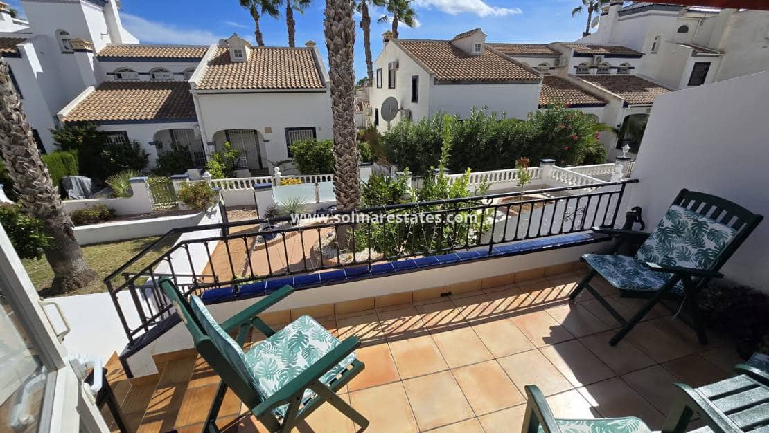 3 Zimmer Haus zu verkaufen in Villamartin mit Pool - 239.950 € (Ref: 9314293)