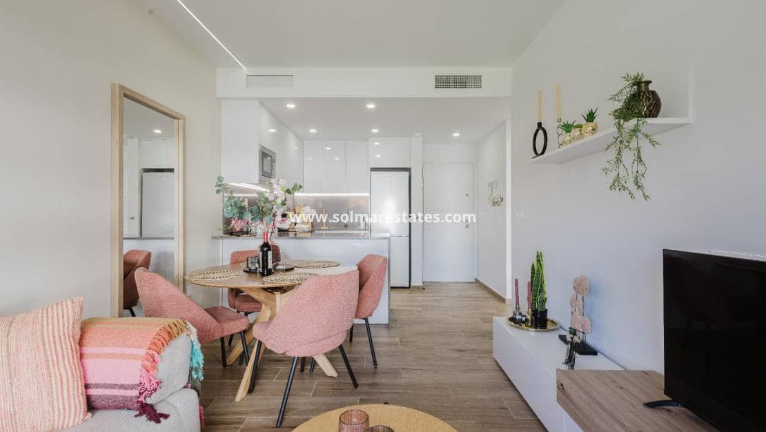 2 Zimmer Apartment zu verkaufen in Villamartin mit Pool - 249.500 € (Ref: 9328541)