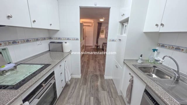 2 slaapkamer Appartement te koop in Los Montesinos met zwembad - € 135.000 (Ref: 9331291)