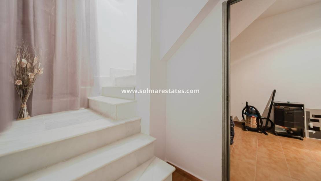 3 bedroom Apartment for sale in Playa Flamenca with pool - € 278,000 (Ref: 9332890)